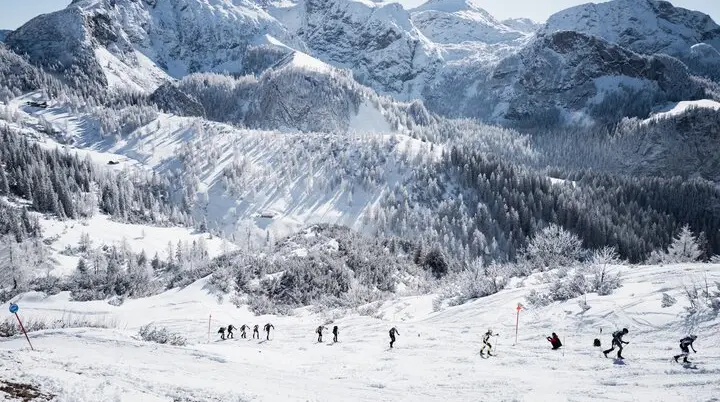 © the.adventure.bakery