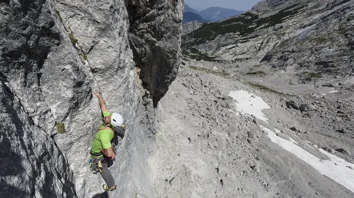 Outdoor-Klettern am Fels | © DAV/Wolfgang Ehn